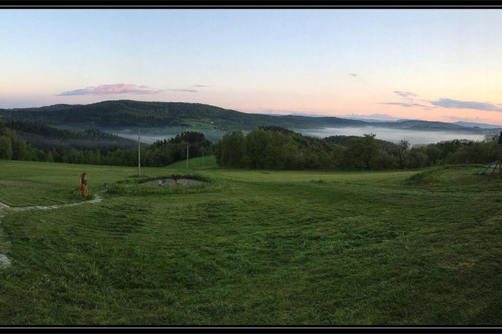 Swiety Spokoj Palesnica 외부 사진